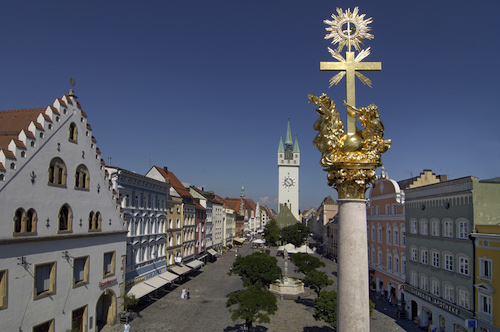 platz und Saule 1 Kopie